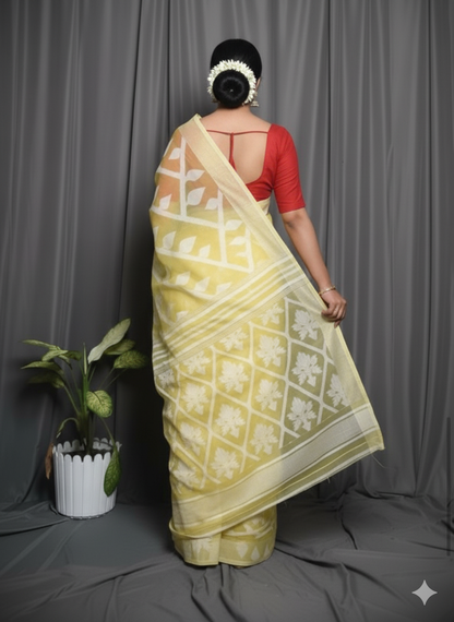 Bengal Handloom Yellow Jamdani Saree – A Blend of Tradition and Modern Sophistication